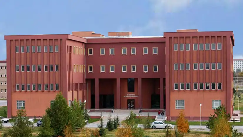 ERÜ duyurdu: Kadir Has Kütüphanesi 8 ay boyunca kapalı olacak