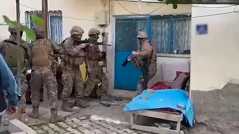 KAYSERİ EMNİYETİ UYUŞTURUCU ŞEBEKESİNİ ÇÖKERTTİ