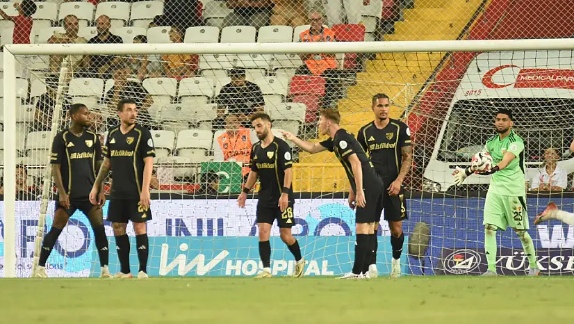 Kayserispor lige verilen araya mağlubiyetle girdi