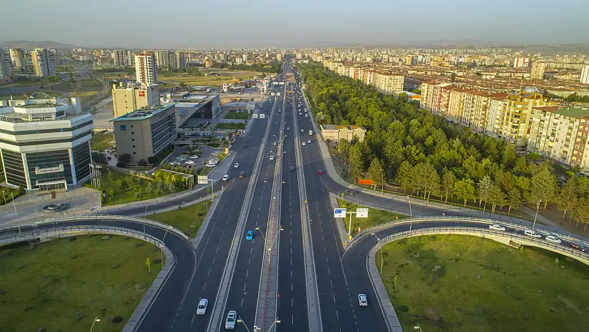 Yola çıkacaklar dikkat! Kayseri güzergahlarında yol çalışmaları sürüyor