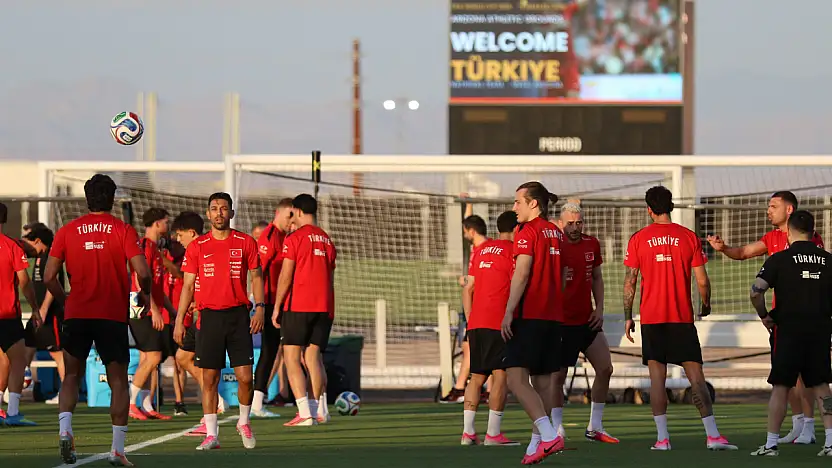 A Milli Futbol Takımı, Paraguay maçı hazırlıklarına başladı