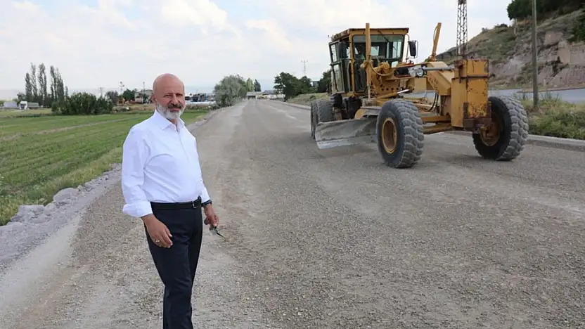 Başkan Çolakbayrakdar: Kırsalın yüzünü güldüren örnek hizmetlerle değer katıyoruz