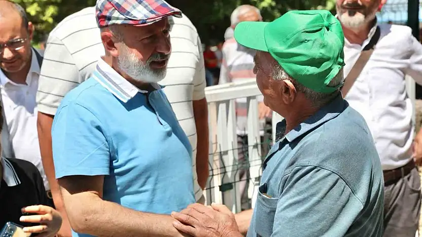 Çolakbayrakdar: Sıla-i rahim, birlik ve beraberliğimizin en güzel yansımasıdır