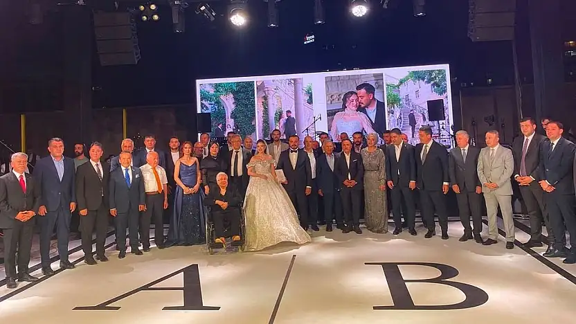 Başpınar Ailesi'nin mutlu günü: Berke ve Aslı çifti dünyaevine girdi