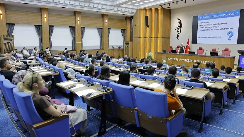 Büyükşehir'den 'Nesilden Nesil'e Geleceğin İnşası Aile konulu kurum içi eğitim
