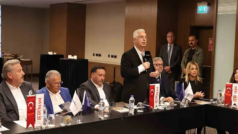 Ekonomiye Yön Verenler Zirvesi Kayseri'de yoğun katılımla gerçekleştirildi