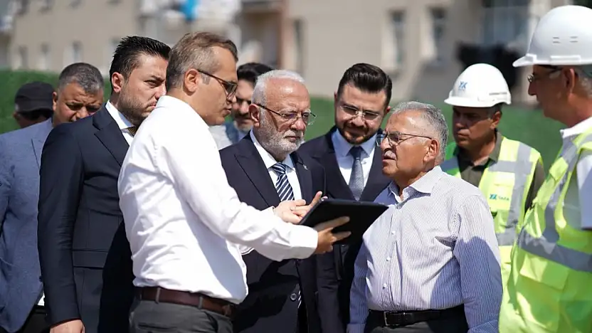 Elitaş ve Büyükkılıç, Kartal Katlı Kavşağı Projesini inceledi