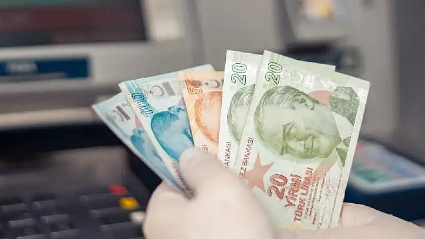 Emekli promosyonunda yarış kızıştı: Hangi banka ne kadar veriyor?