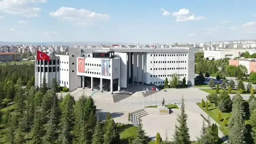 Erciyes Üniversitesi 'THE 2026 Alan Sıralamaları'nda 6 alanda öne çıktı