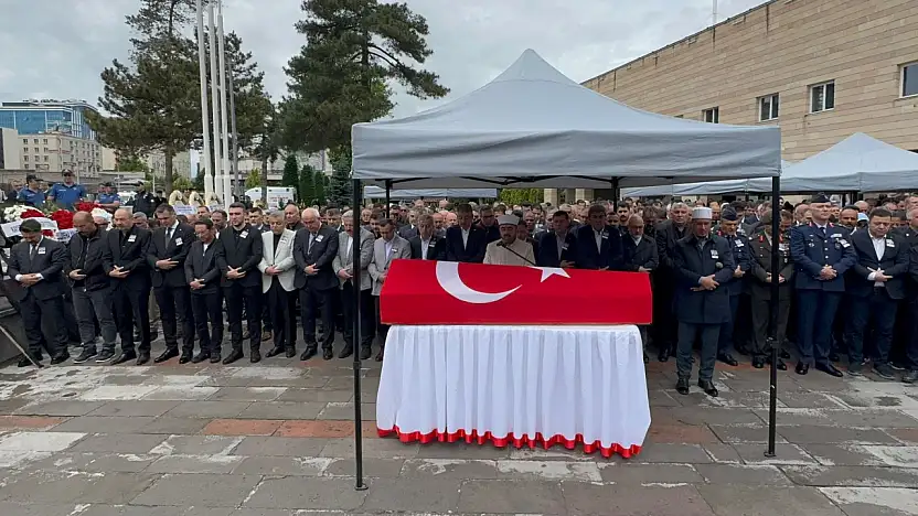 Hayatını kaybeden Vali Yardımcısı Şenol Esmer için tören düzenlendi