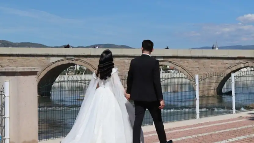 Horlamak hem boşanma hem tazminat sebebi