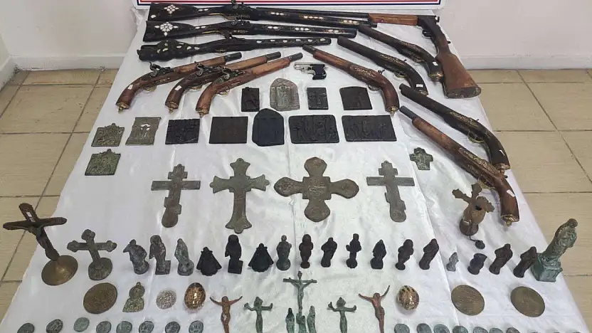 Kayseri'de 'Anadolu Mirası' operasyonu: 80 tarihi eser ele geçirildi