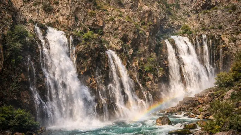 Kayseri'de doğanın zirvesi Aladağlar Milli Parkı macera tutkunlarını bekliyor