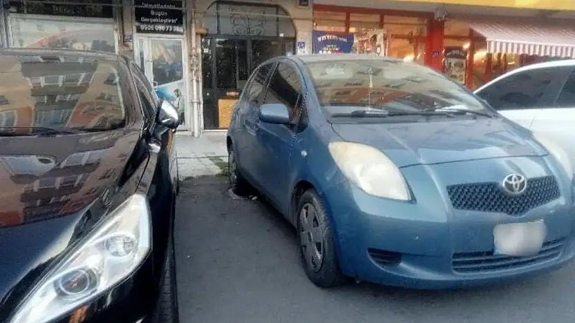 Kayseri'de engelli rampasına park tepkisi