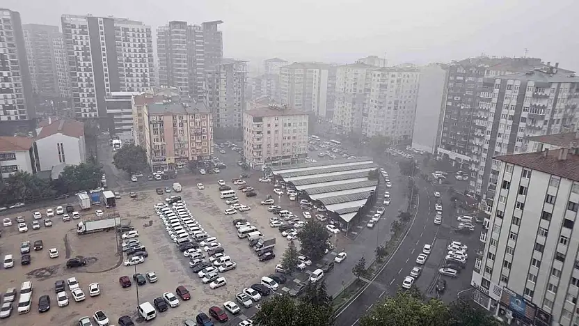 Kayseri'yi sağanak yağış vurdu