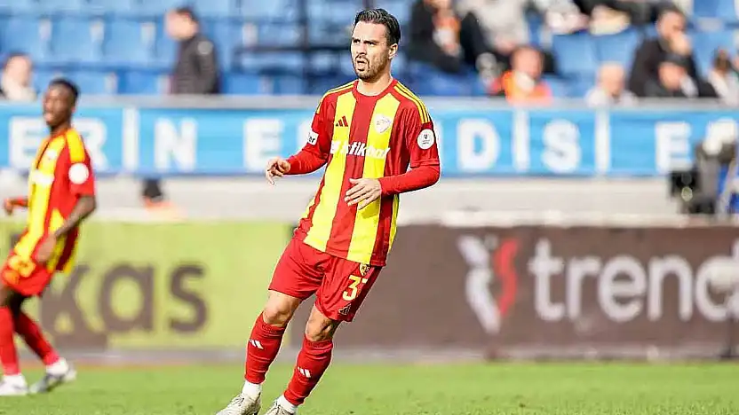 Kayserispor'da beklenmeyen ayrılık: Gözler kulübe çevrildi