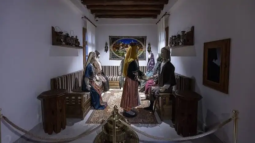 Koramaz Vadisi Müzesi'nde geleneksel evlilik kültürü ziyaretçilere anlatılıyor