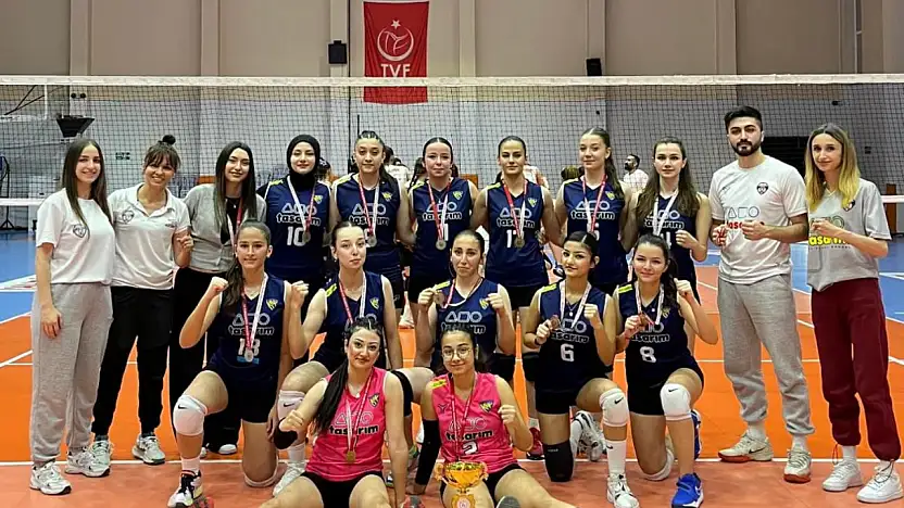 KVK Voleybol Kulübü Küçük Kızlar'da Türkiye Finallerine gidecek