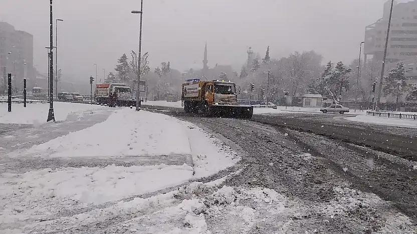 Meteoroloji uyardı! Kayseri'de kuvvetli kar yağışı etkili olacak