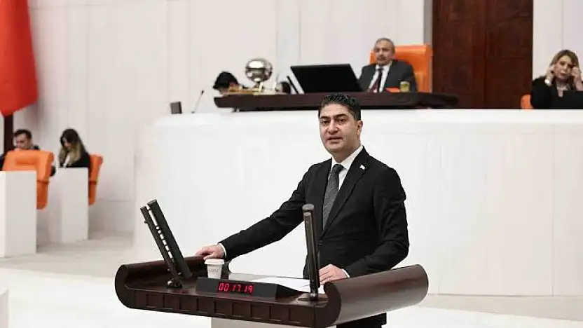 MHP'den Somali tezkeresine destek