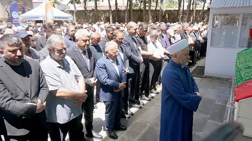 Nurten Çakmakoğlu İncesu'da toprağa verildi