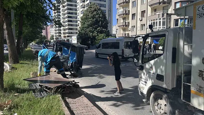 Otomobil ile moped çarpıştı: 5 yaralı