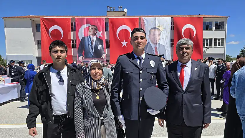 Terör gazisi babasıyla birlikte gurur dolu anlar yaşadı