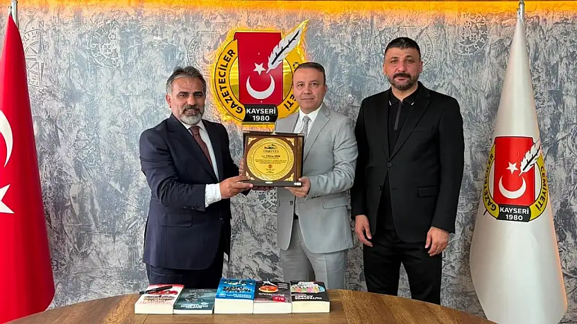 Yıldıray Çiçek'ten Kayseri Gazeteciler Cemiyeti'ne teşekkür mesajı