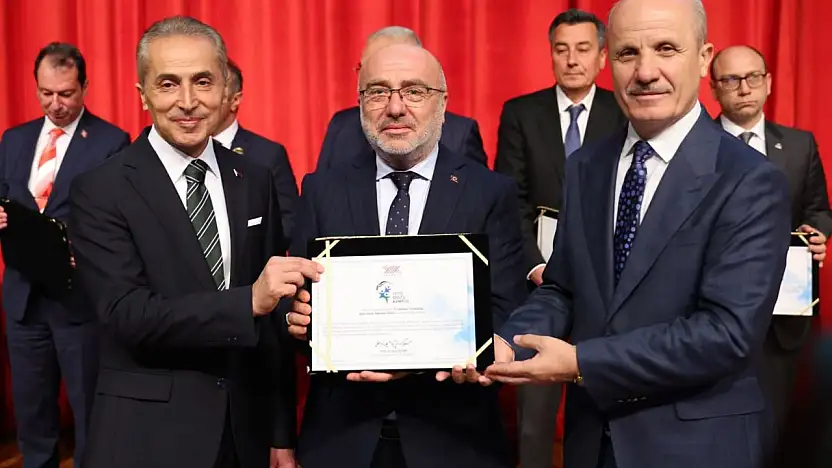 Kayseri Üniversitesi'ne 'Spor Dostu Kampüs' ünvanı verildi
