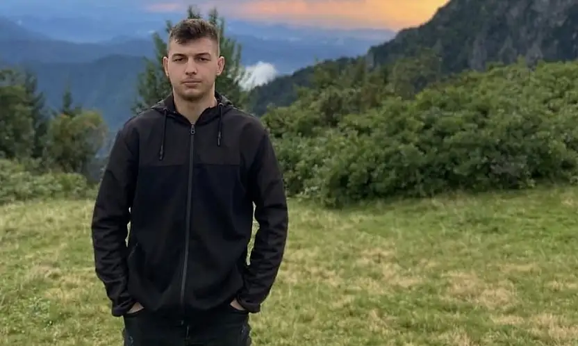 Alacak meselesinde silahla yaralanan genç hayatını kaybetti