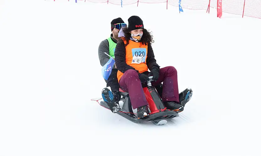 'Artık Çekilmez Oldun' yarışı Erciyes'te renkli görüntülere sahne oldu