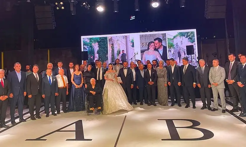 Başpınar Ailesi'nin mutlu günü: Berke ve Aslı çifti dünyaevine girdi