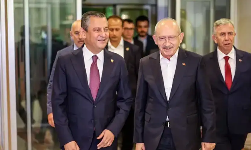 CHP'de iki ayrı toplantı günü: Özel TBMM'de, Kılıçdaroğlu Genel Merkez'de