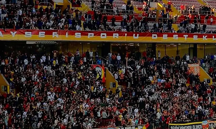 Kapalı Kale'den kombine çağrısı: Bu sevda sessiz yaşanmaz