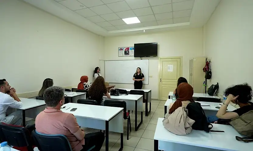 KAYMEK ile yabancı dil eğitiminde ezber dönemi bitiyor