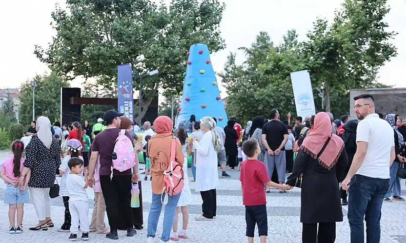 Kayseri Büyükşehir Belediyesi Spor A.Ş. çocuklarla Hacılar'da buluştu