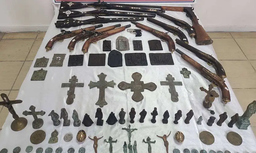 Kayseri'de 'Anadolu Mirası' operasyonu: 80 tarihi eser ele geçirildi