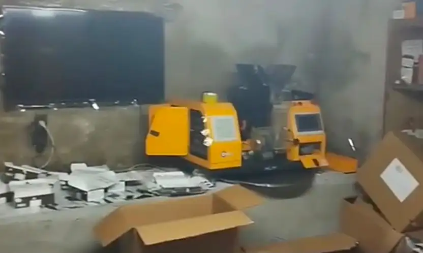Kayseri'de kaçak sigara operasyonu: 1 milyon 50 bin adet makaron ele geçirildi