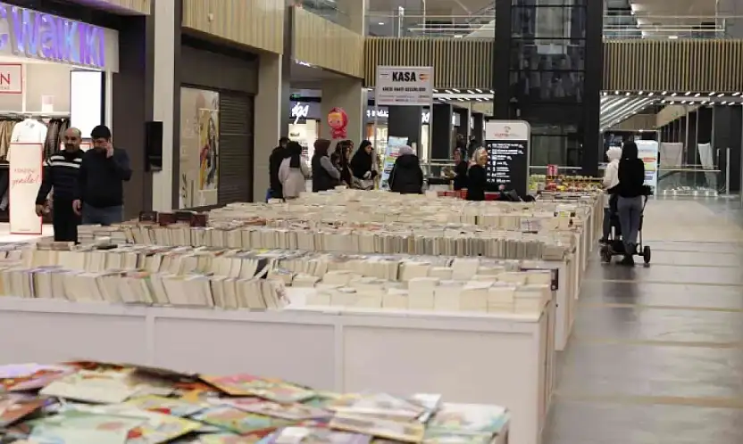 Kayseri'de kitap fuarı heyecanı KUMSMALL'da başlıyor