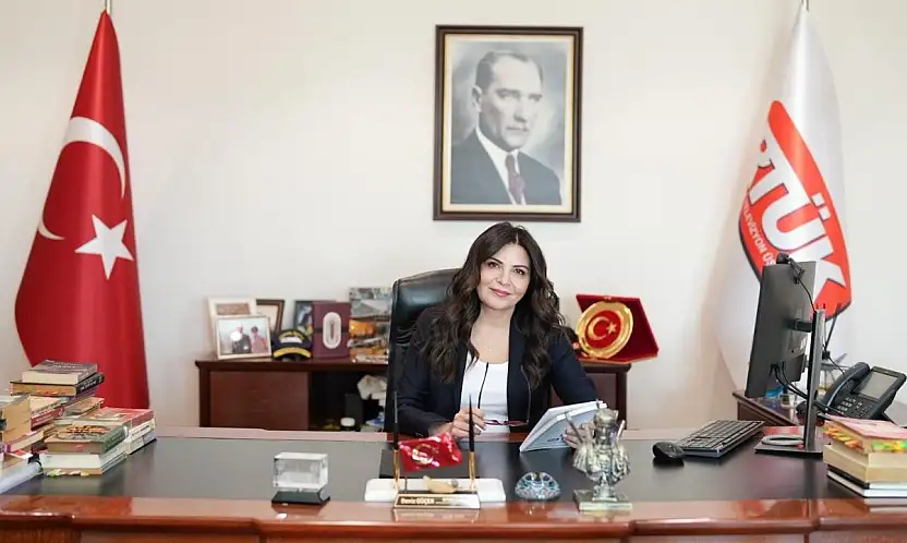 Kayseri'de öğrencilerle buluşan Deniz Güçer kimdir?