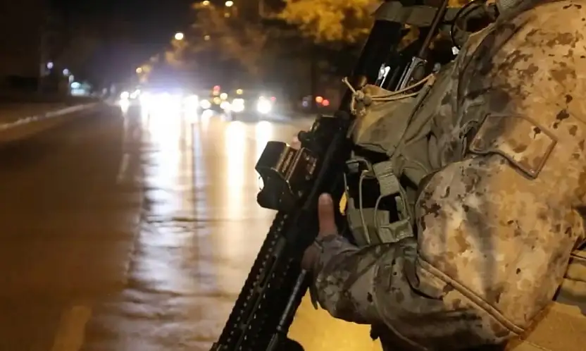 Kayseri'de organize suç örgütüne eş zamanlı operasyon: 9 gözaltı