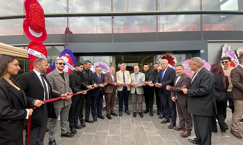 Kayseri'de yapay zeka destekli spor merkezi 'Gron Fitness' hizmete girdi