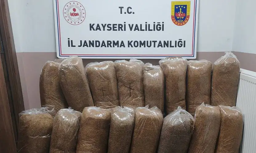Kayseri'de yol kontrolünde 510 kilo kaçak tütün ele geçirildi