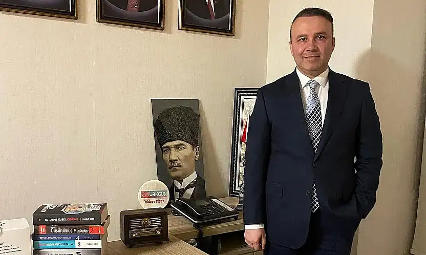 Kayseri Gazeteciler Cemiyeti'nden Yıldıray Çiçek'e Erciyes Basın ödülü