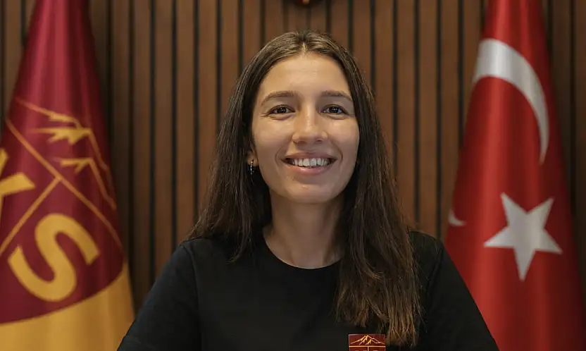 Kayseri Kadın FK'da yardımcı antrenörlük görevine Hatice Karakaya getirildi