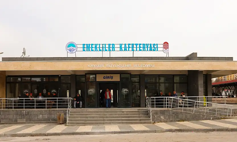 Kayseri'nin iki ilçesine yeni emekliler kafeteryaları geliyor