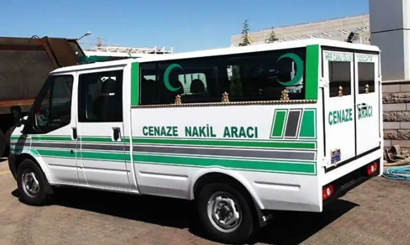 Kayseri'ye gelen gurbetçi aile Kırşehir'de kaza yaptı: 3 kişi yaşamını yitirdi