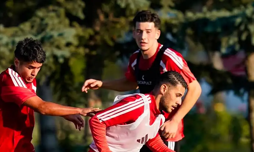 Kayserispor'da ikinci etap kamp çalışmaları devam ediyor
