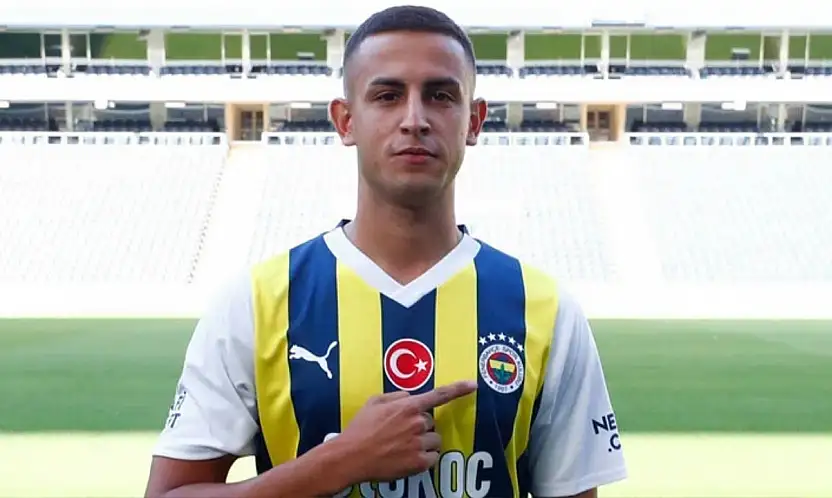 Kayserispor'un transfer listesindeki Bartuğ Elmaz'dan flaş karar