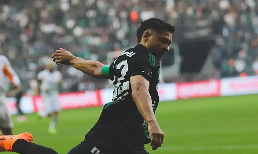 Kayserispor'un yeni transferi Kayseri yolunda: İmza için geri sayım başladı